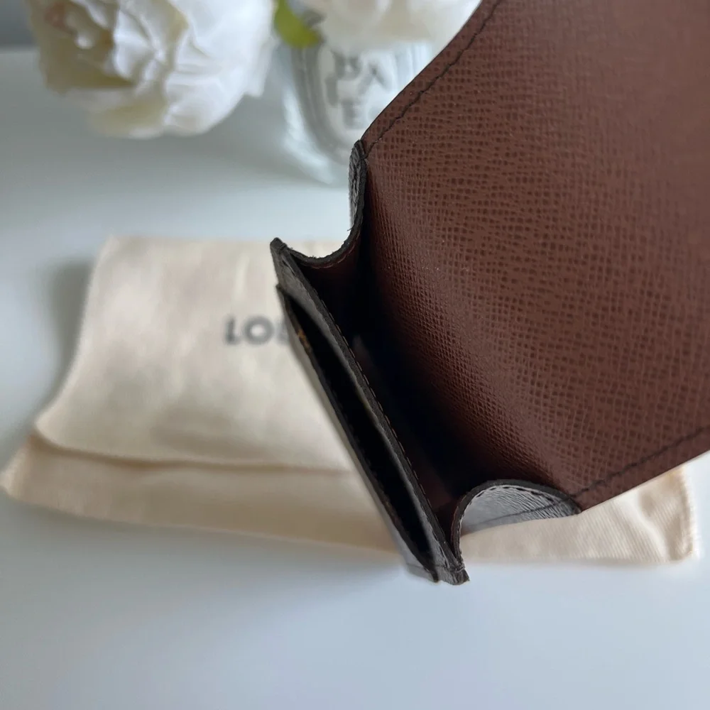 New Louis Vuitton Monogram case 🤎 - Picture 6 of 7